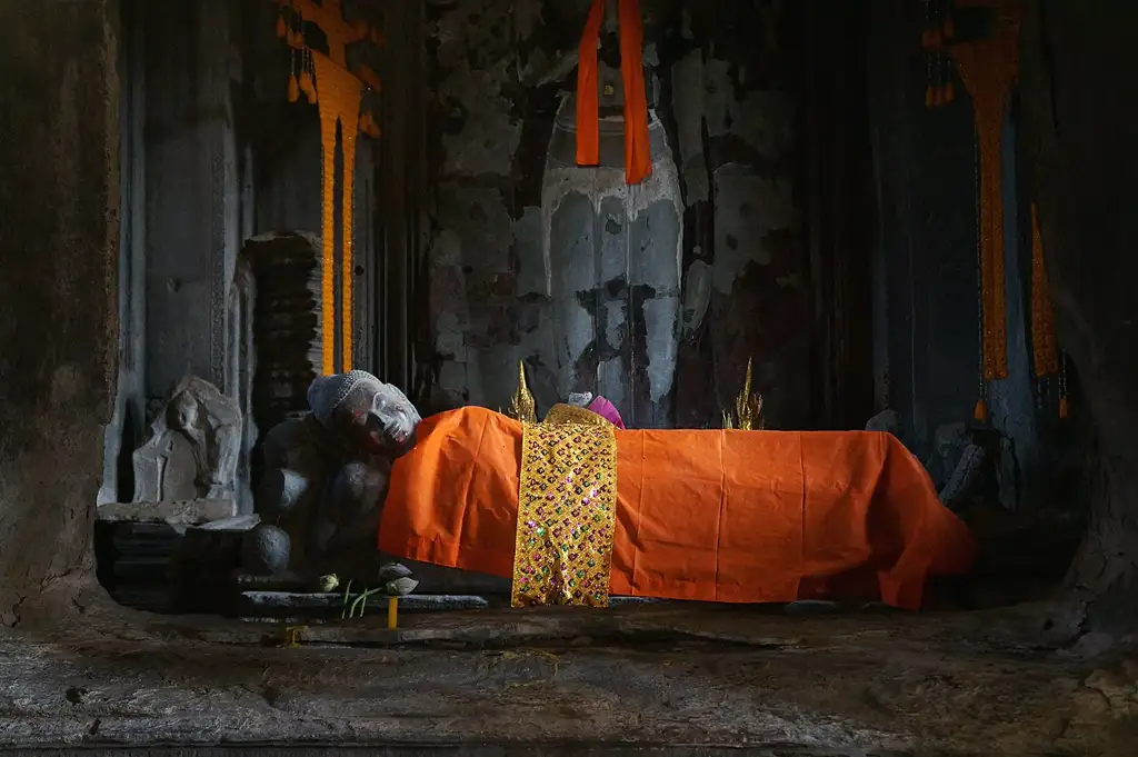 El complejo religioso más grande del mundo, templo emblema del imperio jemer, cerca de Siem Reap.