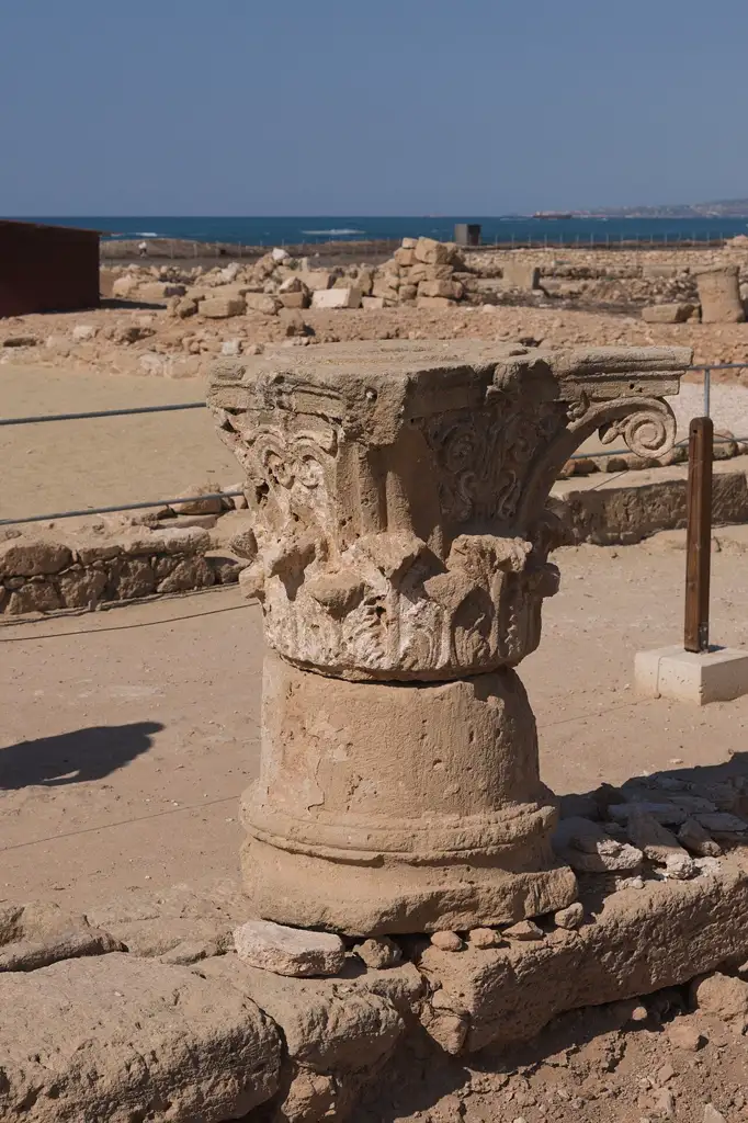 Sitio Patrimonio de la Unesco con mosaicos romanos extraordinariamente conservados que narran mitos grecorromanos.